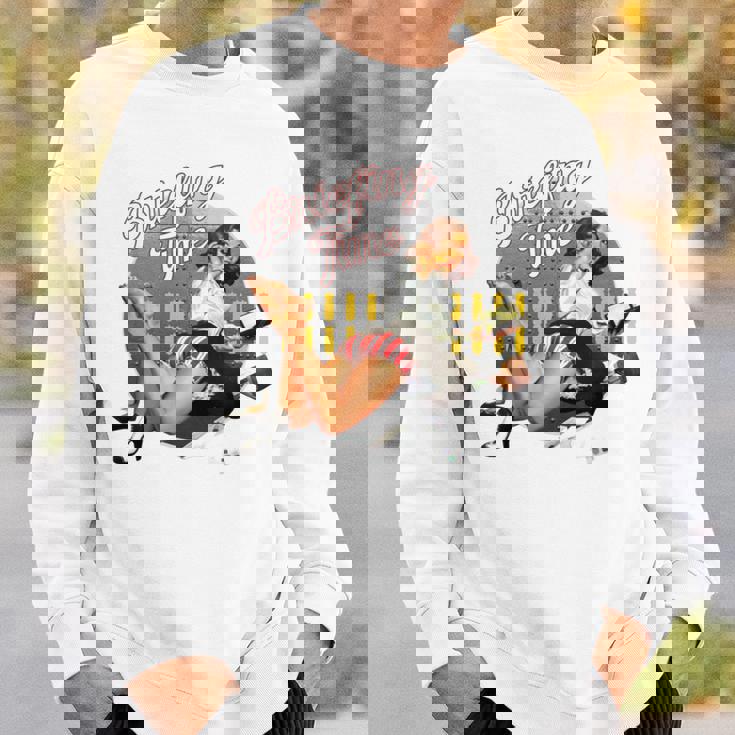 Briefing Time クラシックなボンバーノーズアートスタイル 長袖tシャツ スウェットシャツ 彼への贈り物