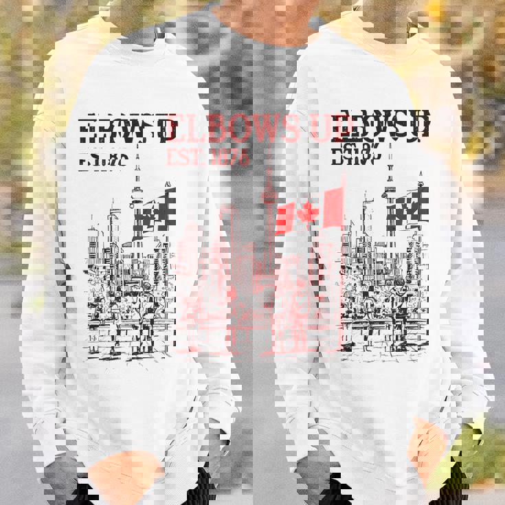 Elbows Up Canada Est 1867 カナダ国旗 カナダ地図 カナダ スウェットシャツ 彼への贈り物