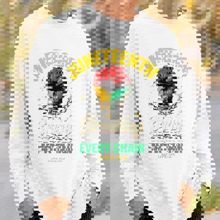 Junenth Breaking Every Chainince 1865 Fist Pride 長袖tシャツ スウェットシャツ 彼への贈り物