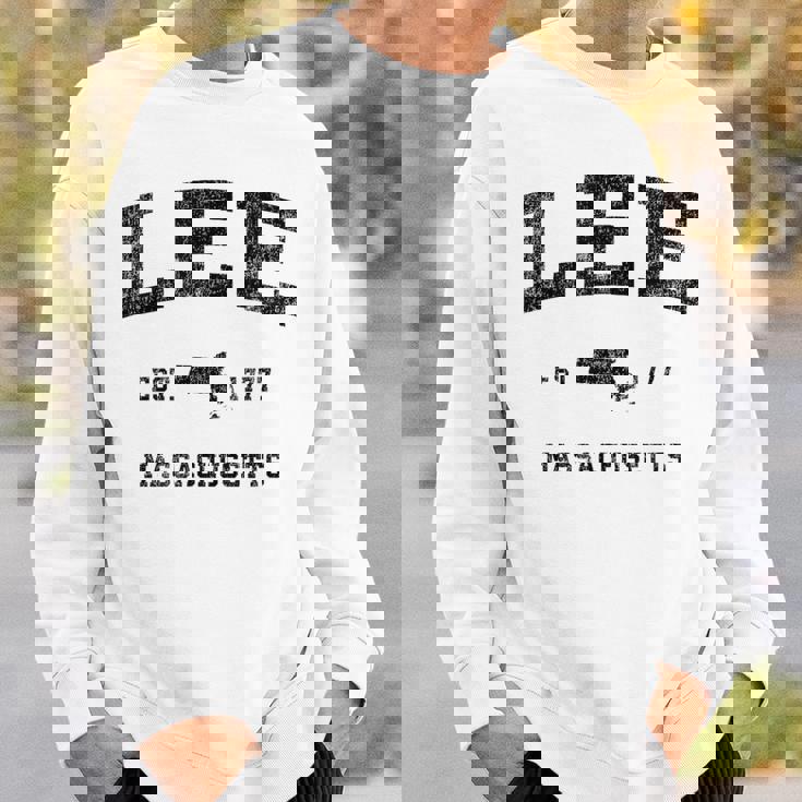 Lee Massachusetts Ma ビンテージ スポーツ デザイン ブラックプリント スウェットシャツ 彼への贈り物