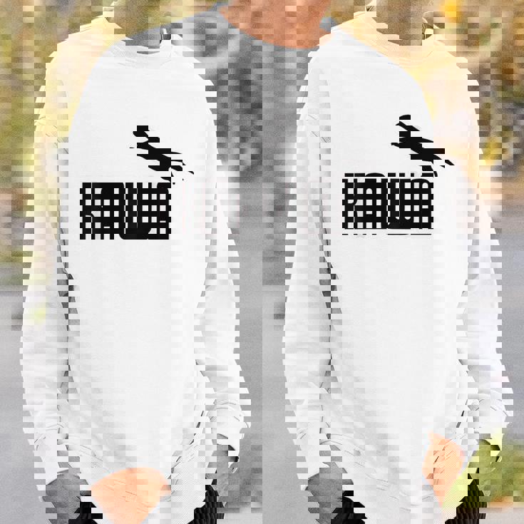 【バックプリント・背中側】Kawa カーワ《ブラック 黒》コツメカワウソ スポーツ ブランド パロディ 面白い かわいい スウェットシャツ 彼への贈り物