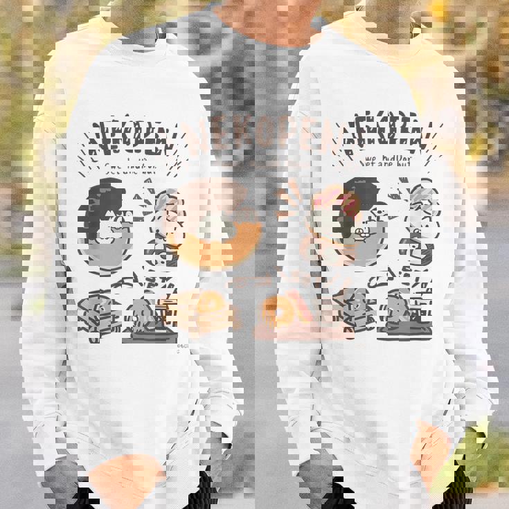 ねこぺん日和 ドーナツ スウェットシャツ 彼への贈り物