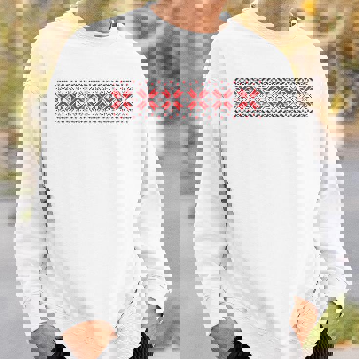 ウクライナの刺繍入り民族コスチュームyshyvanka ウクライナ スウェットシャツ 彼への贈り物