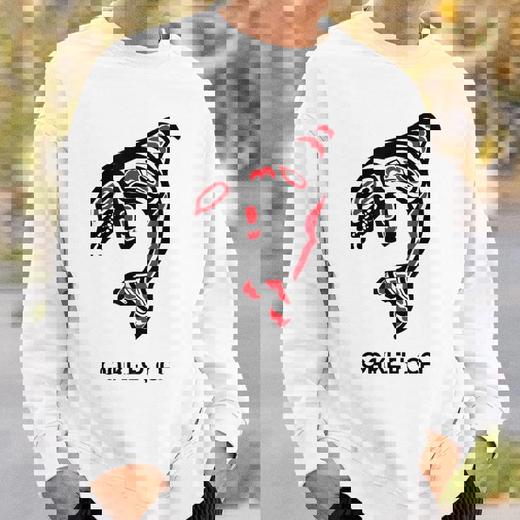 オークリー、カリフォルニア オルカキラー クジラ ネイティブアメリカン ギフト スウェットシャツ 彼への贈り物