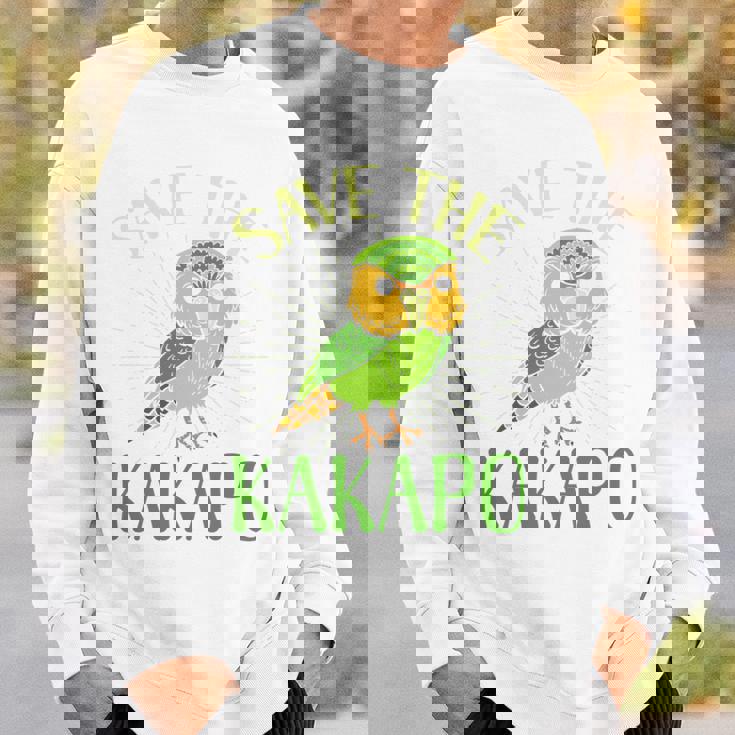 カカポ絶滅危惧保全啓発鳥を救え 長袖tシャツ スウェットシャツ 彼への贈り物