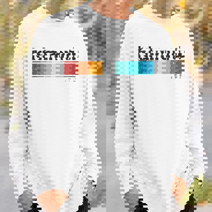 カトマンズ ネパール レトロスタイル ビンテージデザイン スウェットシャツ 彼への贈り物