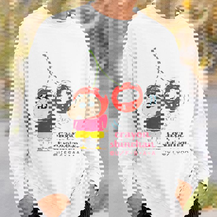 クレヨンしんちゃん さくらんぼしんちゃんワンポイント スウェットシャツ 彼への贈り物