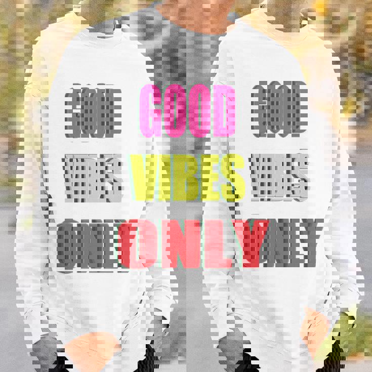 グッド・バイブス・オンリー 長袖tシャツ スウェットシャツ 彼への贈り物