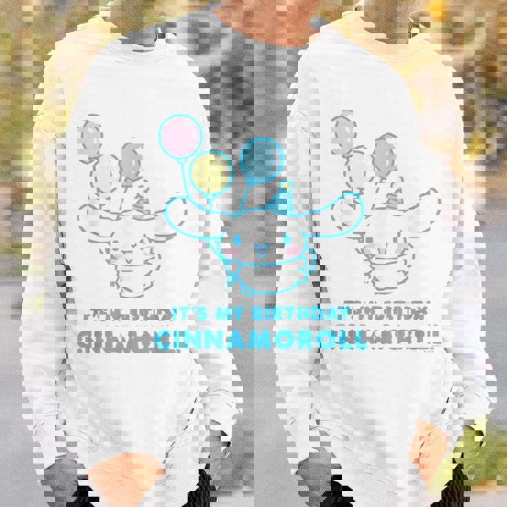 シナモロール It's My Birthday スウェットシャツ 彼への贈り物