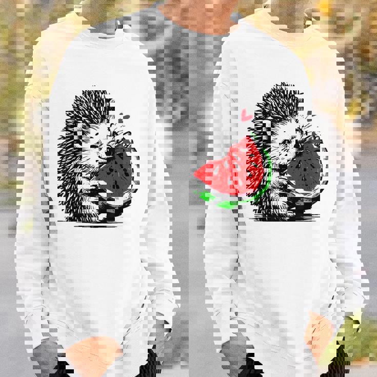 スイカの誕生日を食べるキュートで愛らしいハリネズミ スウェットシャツ 彼への贈り物