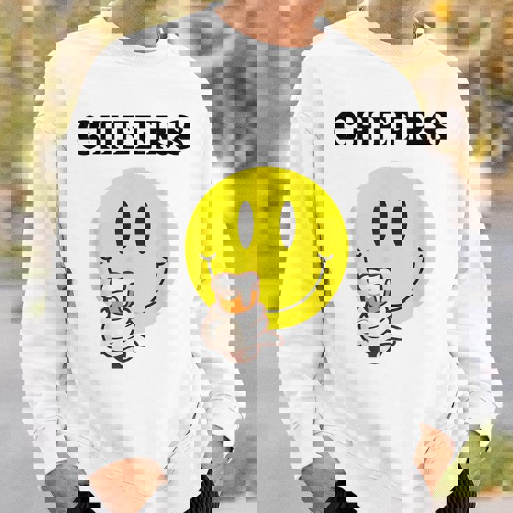 ハッピー・チアーズ・デュード スウェットシャツ 彼への贈り物