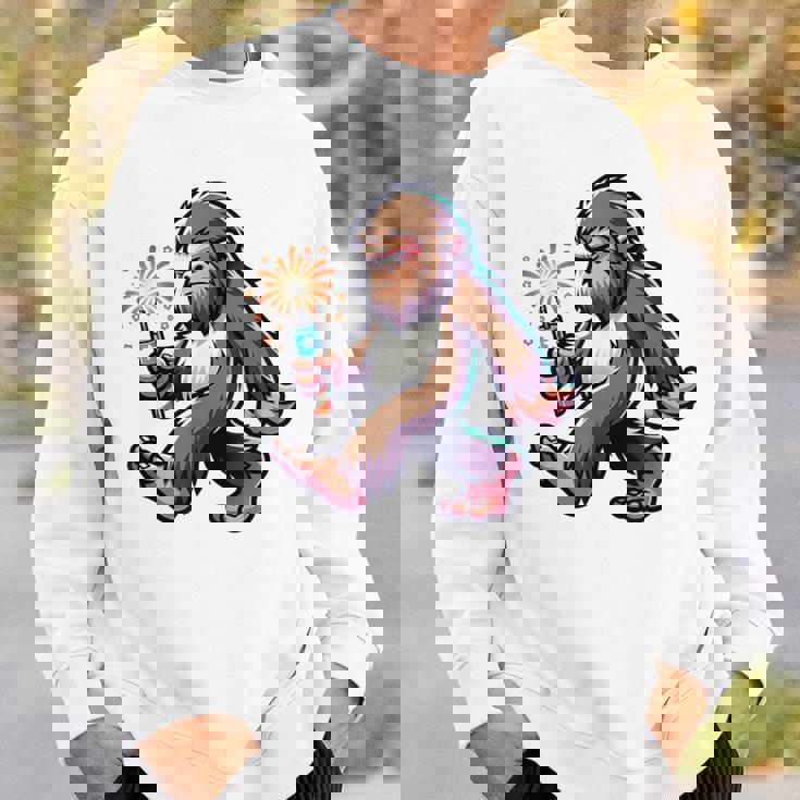 ビッグフット 7月4日 花火 愛国的なアメリカ国旗 サスカッチ スウェットシャツ 彼への贈り物