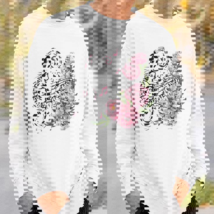 ピアノの鍵盤、音符、花 スウェットシャツ 彼への贈り物