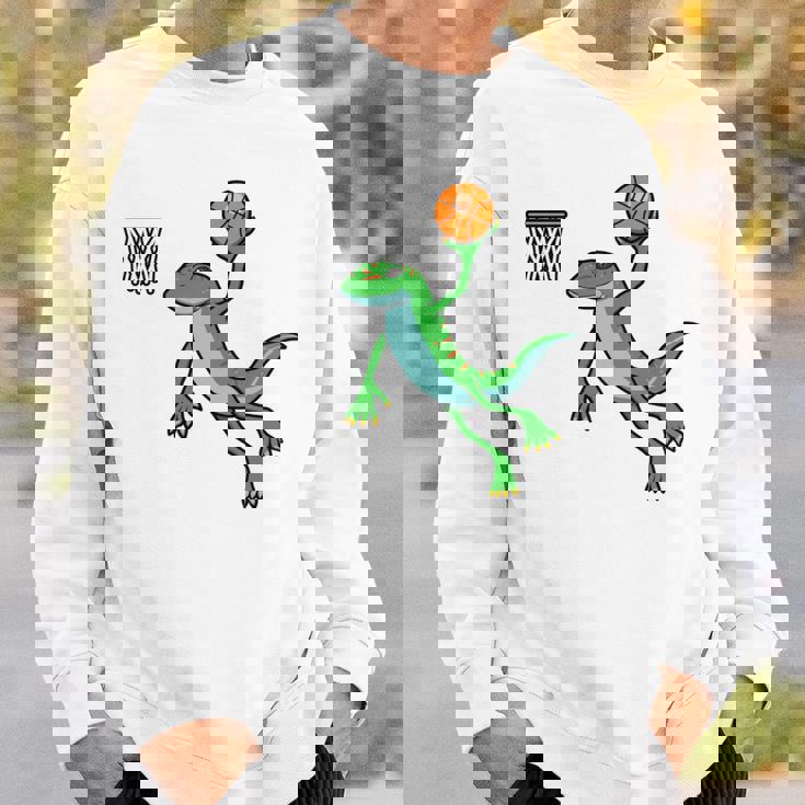 ヤモリ バスケットボール ホビー スポーツ 爬虫類 長袖tシャツ スウェットシャツ 彼への贈り物