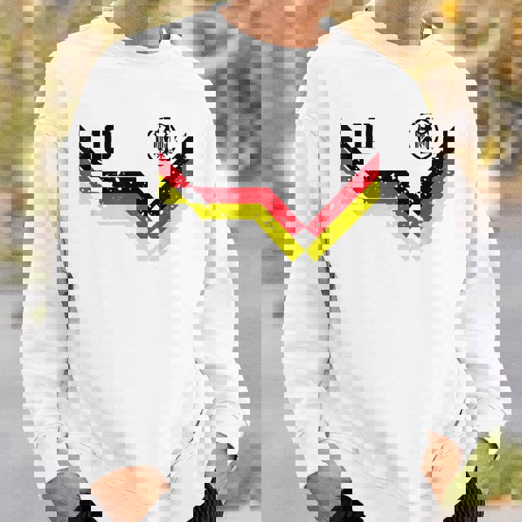 レトロなドイツシャツサッカージャージードイツ スウェットシャツ 彼への贈り物