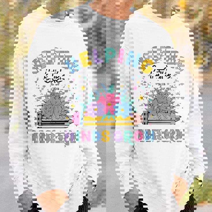 小さな心の成長を助ける ワイルドフラワー 幼稚園 先生 スウェットシャツ 彼への贈り物