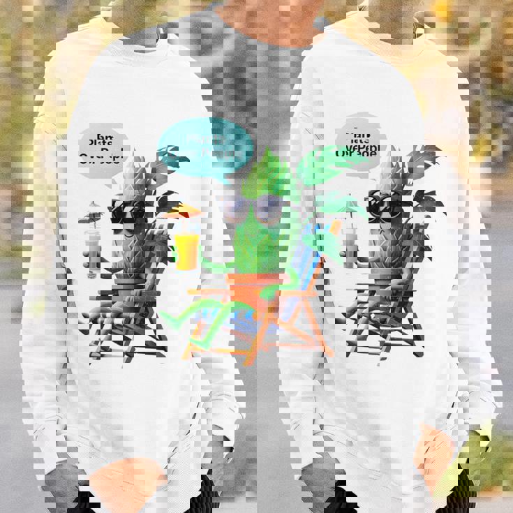 植物より人間 長袖tシャツ スウェットシャツ 彼への贈り物