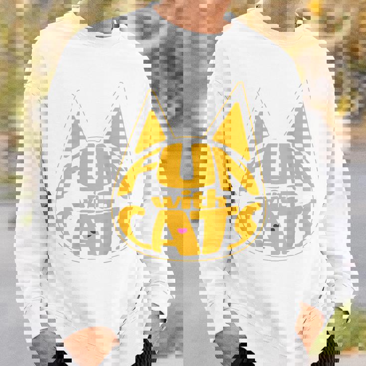 猫と一緒に楽しい！ バックプリント かわいい ねこ好き おもしろ スウェットシャツ 彼への贈り物