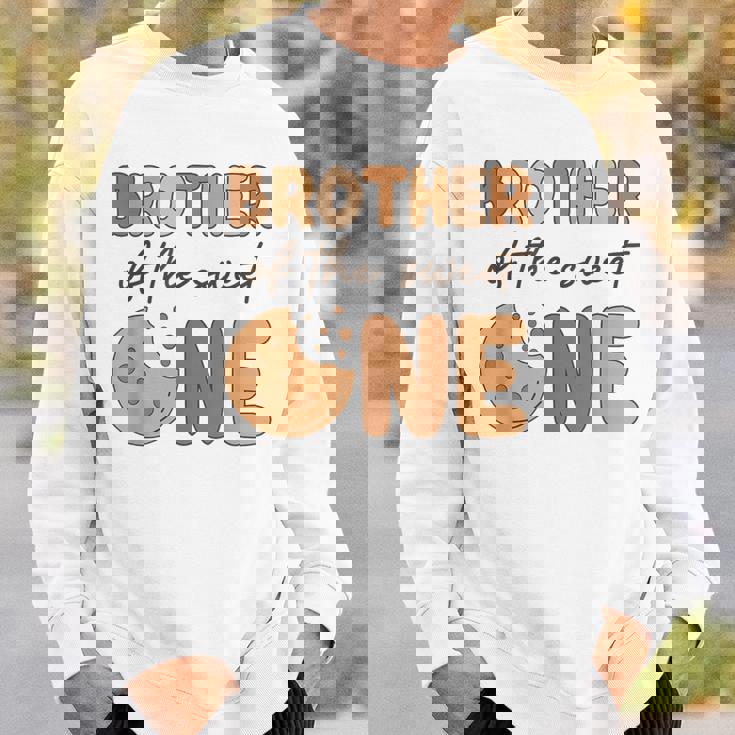 甘いものの兄弟 クッキーとミルクの誕生日パーティー スウェットシャツ 彼への贈り物