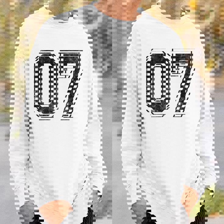 背中に07番 スウェットシャツ 彼への贈り物