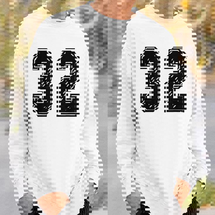 背番号 32 チーム短大スポーツ背番号付きユニフォーム スウェットシャツ 彼への贈り物