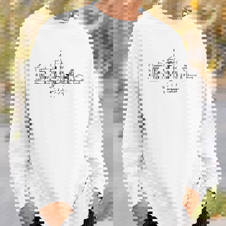 都市 スカイライン 旅行 お土産 観光 福岡 日本 スウェットシャツ 彼への贈り物