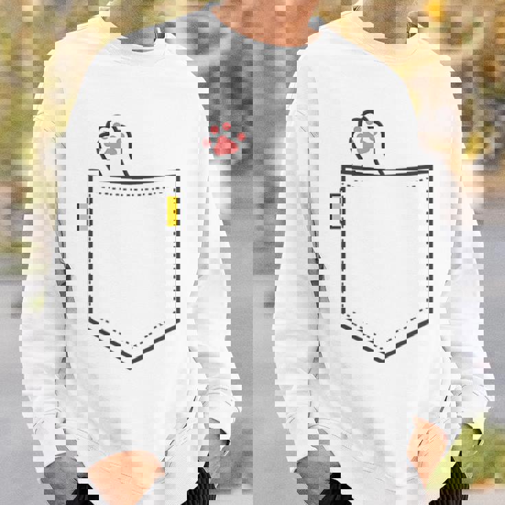 隠れネコ ねこ 猫 隠す 猫好き 猫の足 猫足 肉球 白猫 ワンポイント ポケット デザイン かわいい おもしろ スウェットシャツ 彼への贈り物