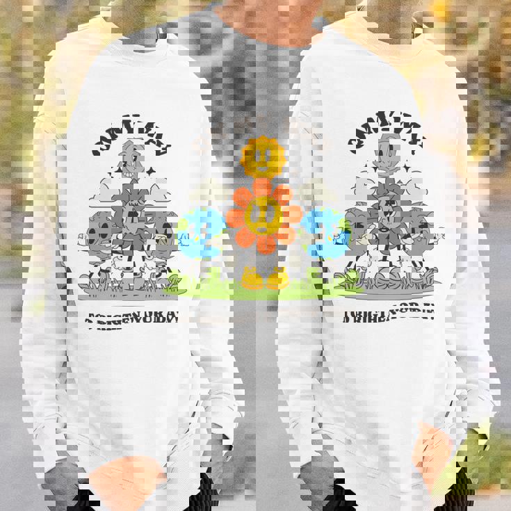 面白いポジティブスマイルサンガーデンハッピーガーデナー植物が育つ 長袖tシャツ スウェットシャツ 彼への贈り物