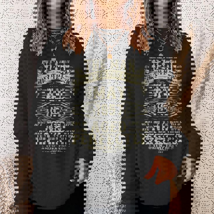 1957年5月 68歳の誕生日プレゼント 男性 68歳 誕生日 スウェットシャツ 彼女への贈り物