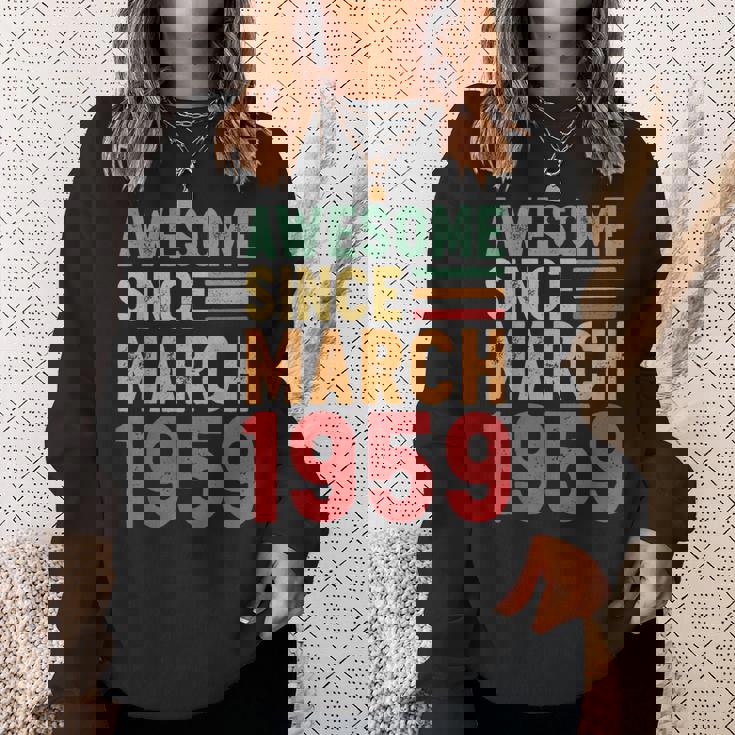 1959年3月から素晴らしい70歳の誕生日プレゼント。 スウェットシャツ 彼女への贈り物