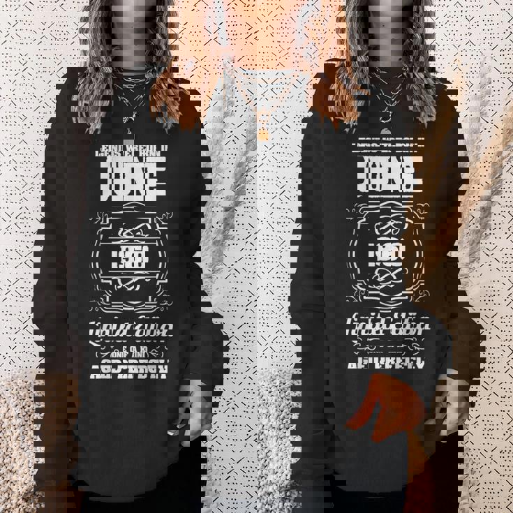 1960年6月生まれのレジェンドたち 61歳の誕生日 スウェットシャツ 彼女への贈り物