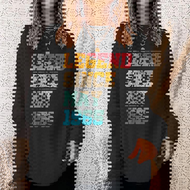 1965年5月以来の伝説 面白い 60歳 レトロ 還暦 スウェットシャツ 彼女への贈り物