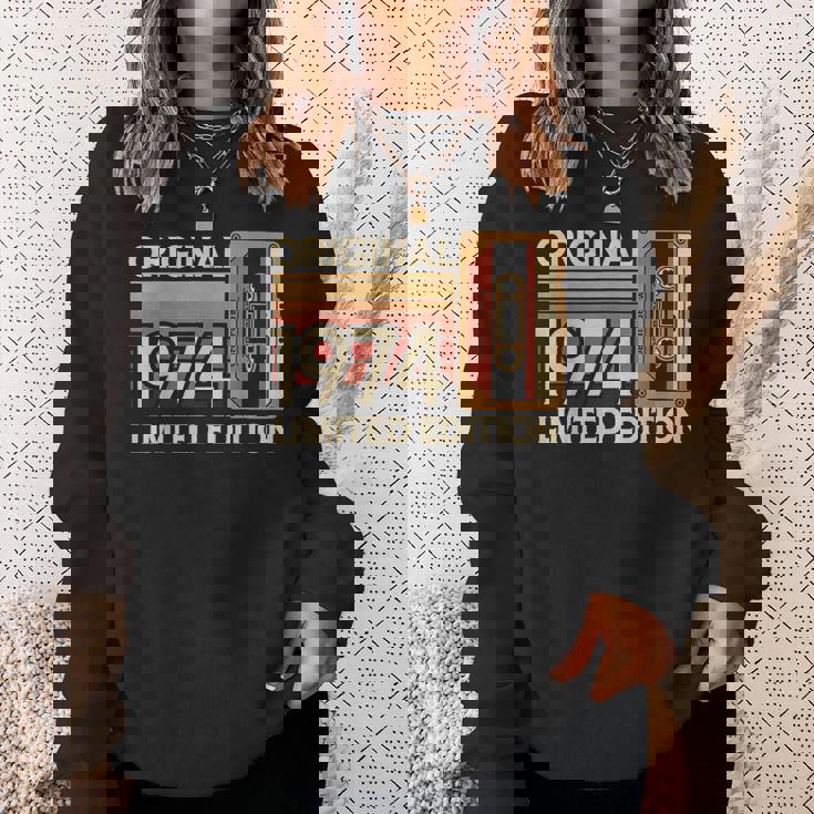 1974 誕生日 カセットテープ ヴィンテージ レトロ 1974 スウェットシャツ 彼女への贈り物