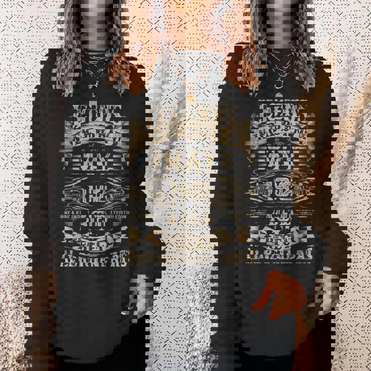 1982年5月 43歳 誕生日プレゼント 男性用 43歳の誕生日 スウェットシャツ 彼女への贈り物