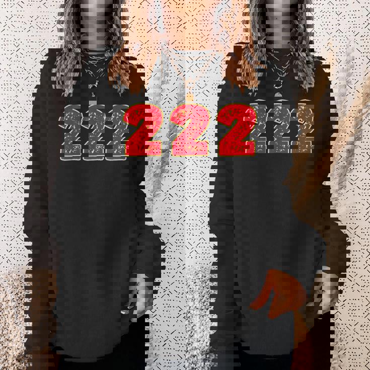 222 エンジェルナンバー Right Place Right Time スウェットシャツ 彼女への贈り物