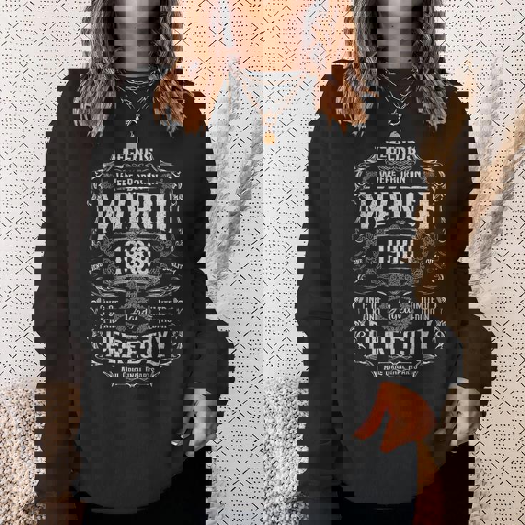 35歳の誕生日の伝説は1989年3月に生まれました スウェットシャツ 彼女への贈り物