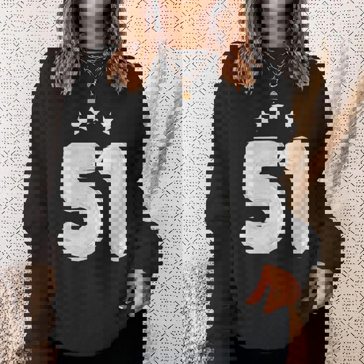 51 歳の誕生日番号 51 バルーン 51 歳の誕生日 スウェットシャツ 彼女への贈り物