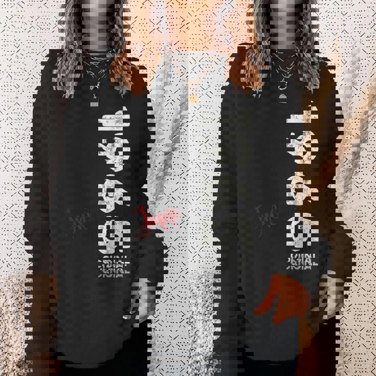 60 歳の誕生日 男性 オリジナル 6月 ヴィンテージ 1965 年 ギフト スウェットシャツ 彼女への贈り物