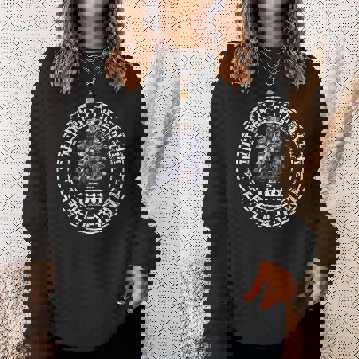 63歳の誕生日 男性 オートバイ バイカーベア 1961 スウェットシャツ 彼女への贈り物