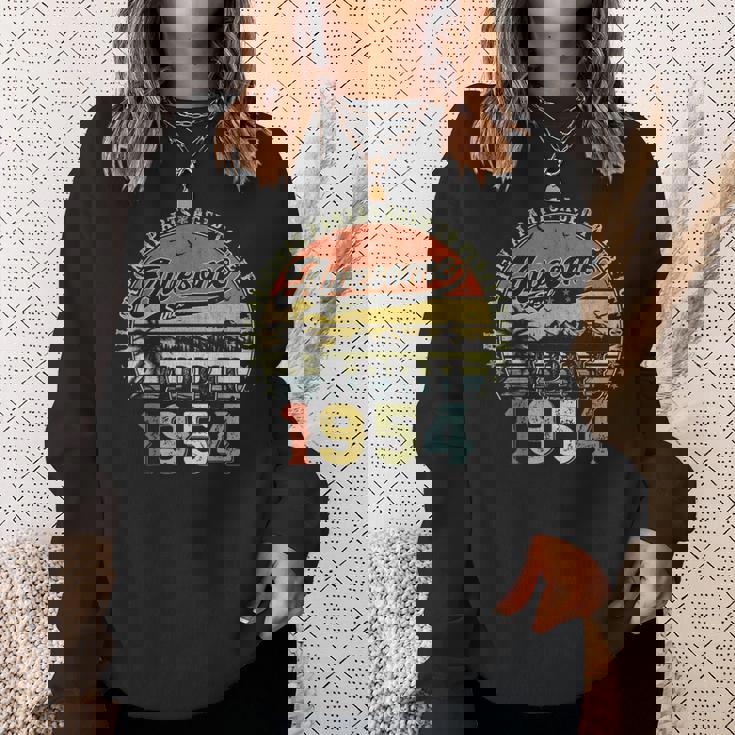 70歳 誕生日プレゼント 男性用 1954年4月 誕生日 ヴィンテージ スウェットシャツ 彼女への贈り物