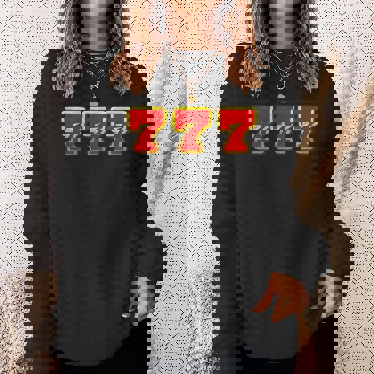 777 スリーセブン【スロット カジノ ラッキー7】数字 文字 シンプル デザイン スウェットシャツ 彼女への贈り物