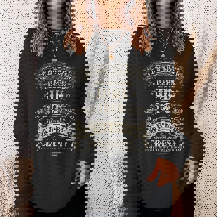 77歳 誕生日プレゼント 男性用 1948年6月 77歳の誕生日 スウェットシャツ 彼女への贈り物