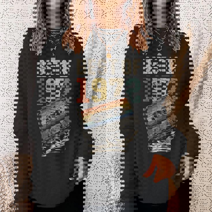 Best Of 1972 カセットテープ 53年 音楽 レトロ 誕生日 スウェットシャツ 彼女への贈り物