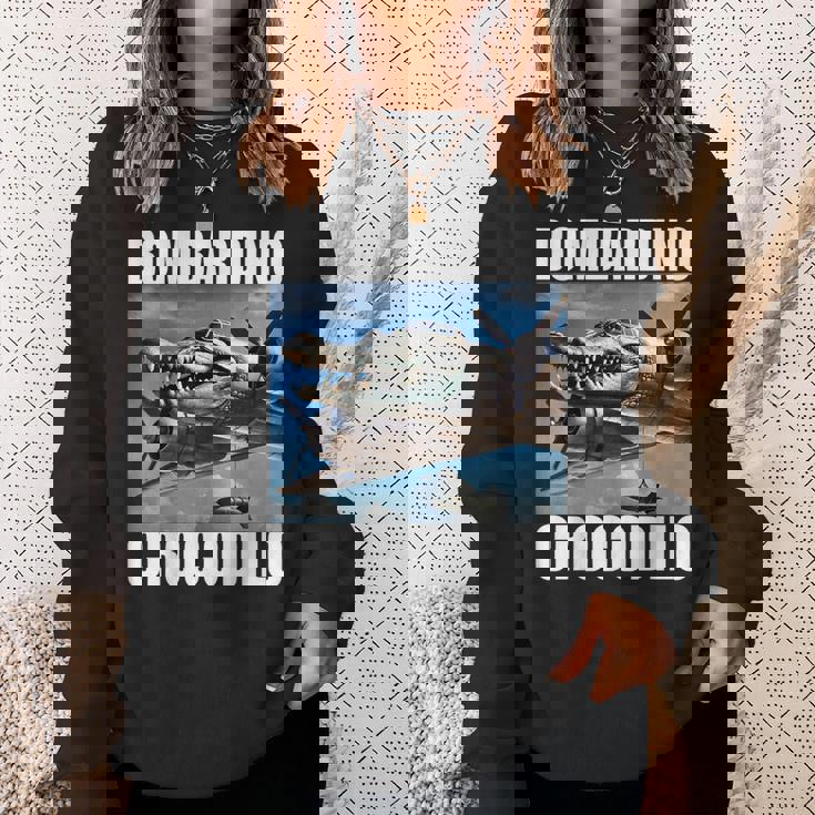 Bombardino Crocodilo イタリアンブレインロットミーム スウェットシャツ 彼女への贈り物