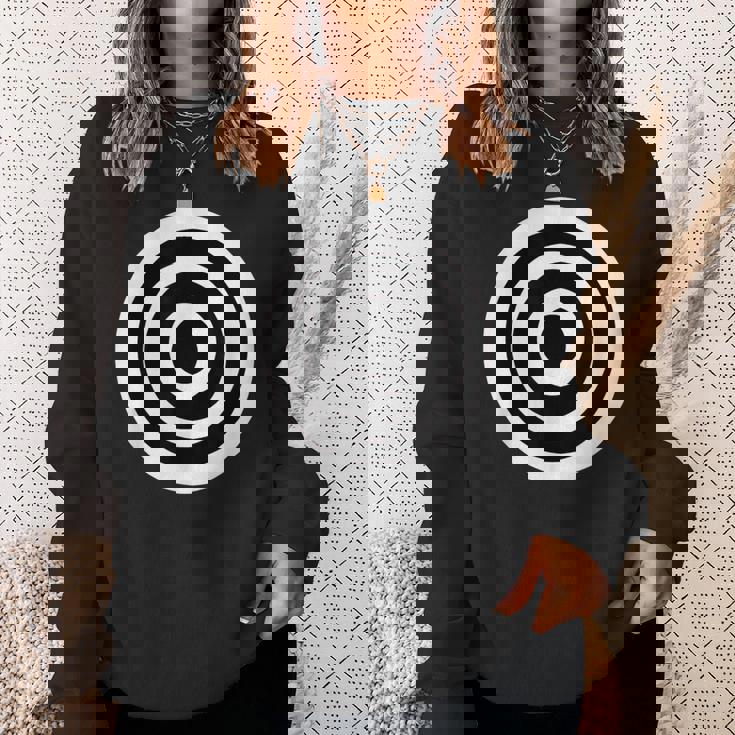 Bullseye ファニーブリティッシュラウンドダーツボード ブルズアイ スウェットシャツ 彼女への贈り物