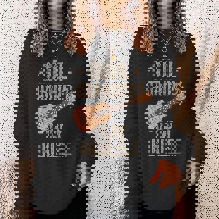 Cool Grandpas Play ウクレレ ウクレレ ミュージックギター スウェットシャツ 彼女への贈り物