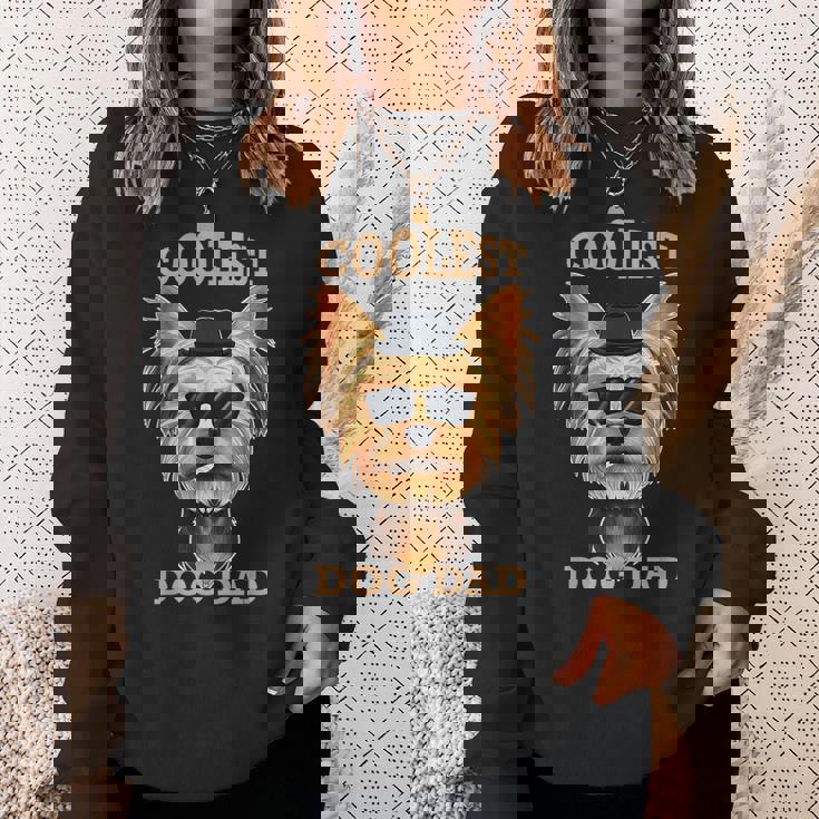 Coolest Dog Dad I Yorkshire Terrier パパ I ヨークシャー・テリア スウェットシャツ 彼女への贈り物