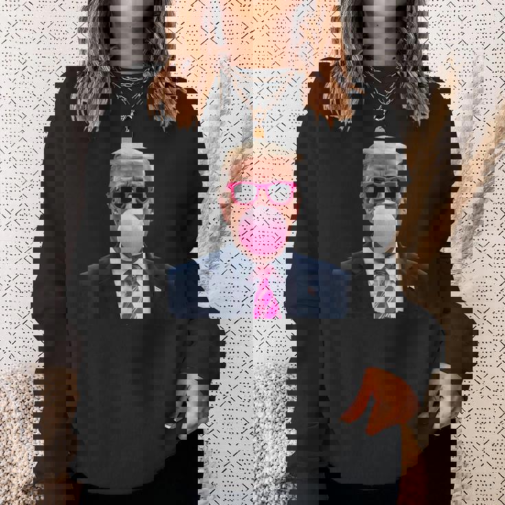 Pop Trump Pink Bubble Gumintage Trump Pink Glasses スウェットシャツ 彼女への贈り物