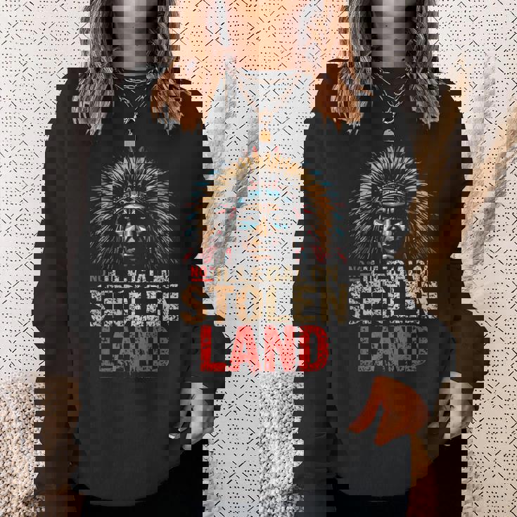 Indigenous Pride – Honoring Native History スウェットシャツ 彼女への贈り物