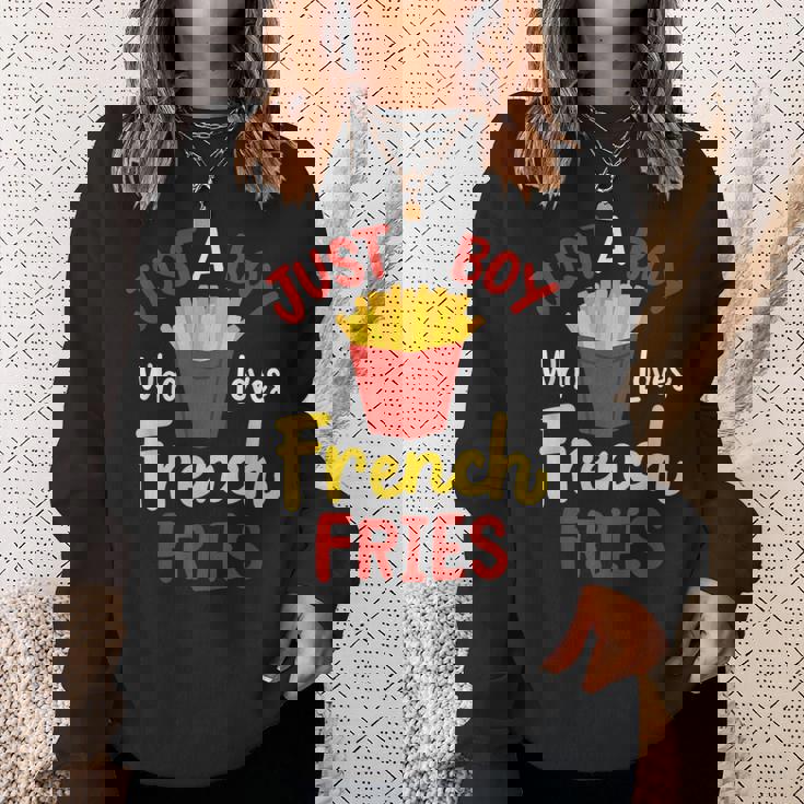 Just A Boy Who Loves French Fries フライドポテト じゃがいも ヴィーガン スウェットシャツ 彼女への贈り物